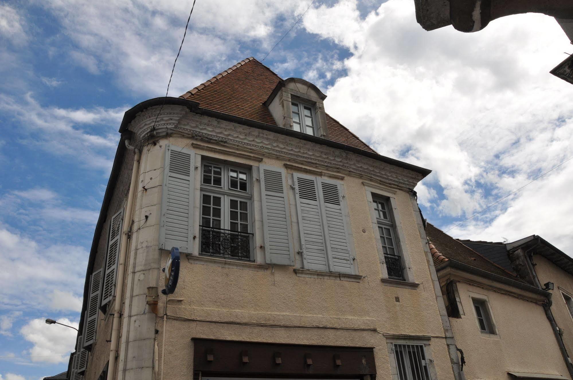 The Originals City, Hotel La Reine Jeanne, Ортез Экстерьер фото