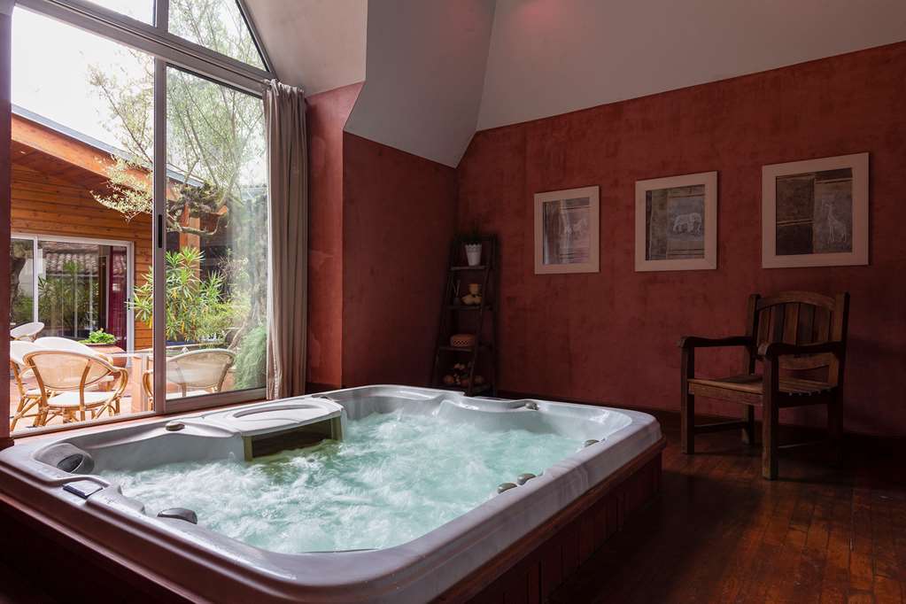 The Originals City, Hotel La Reine Jeanne, Ортез Удобства фото